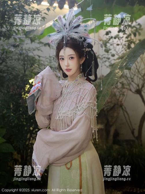秀人网 - 再看一次：小魔女奈奈和蕾丝的作品，不同的视角或许会有新领悟
