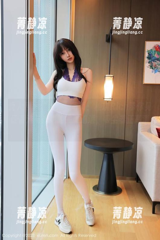 秀人网 - “女仆”写真：柚琪Rich带你见证清洁与妩媚的完美邂逅，吸尘器正高清！