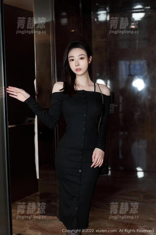 秀人网 - 盼盼已鸠的女友壁纸，大概是我朋友圈的亮点