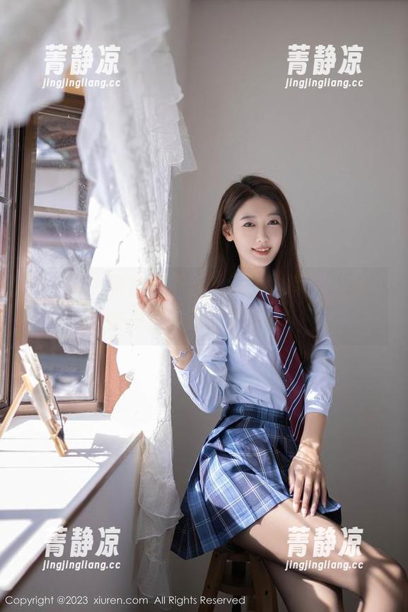 秀人网-谢小蒽 秀人网 - 双面妹子:谢小蒽的写真合集,快来挑选哪个更好看!