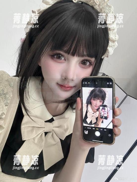 秋山AkI的图库大公开，亚丝娜的每一张图都直戳我的心窝！
