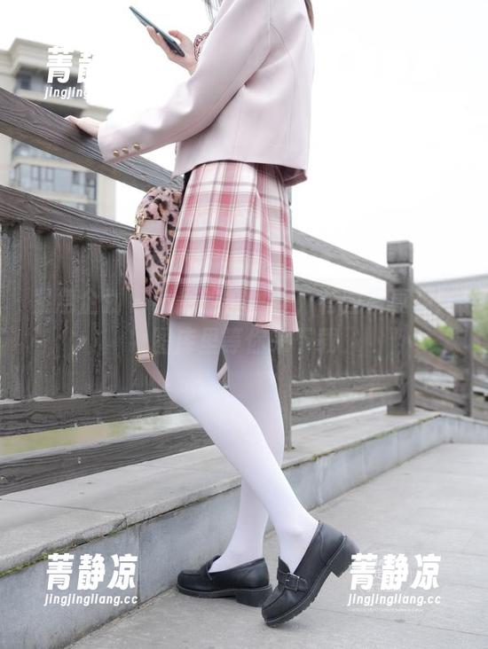 紧急企划 - 小恩的裤里丝,有图有真相!图库里等你来下载