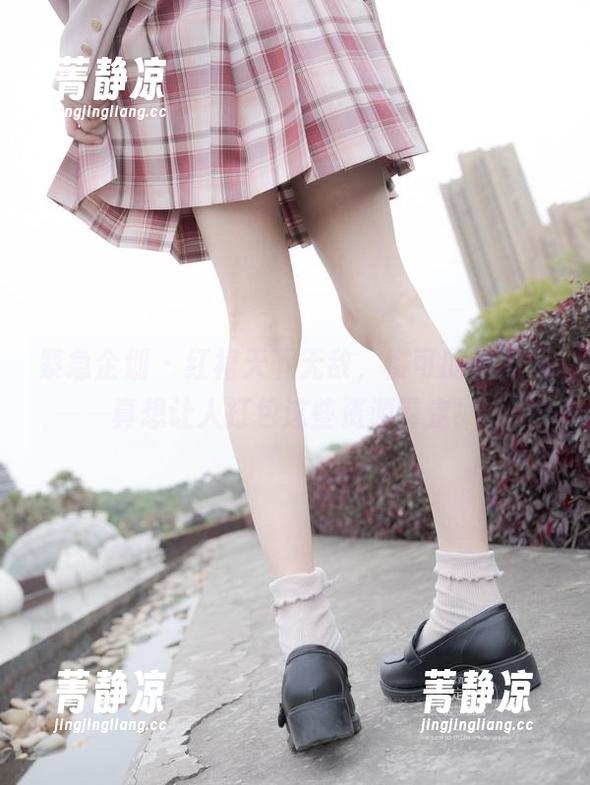 紧急企划 - 红裙天下无敌，樱可的新套图真想让人打包这些资源带走！