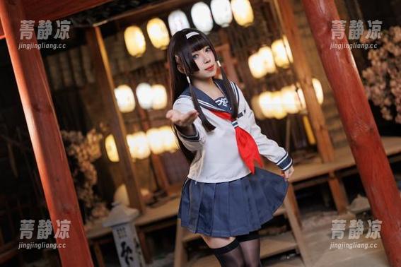 胡桃猫Kurumineko的免费美图，神社里巫女的喵录取通知书来啦！