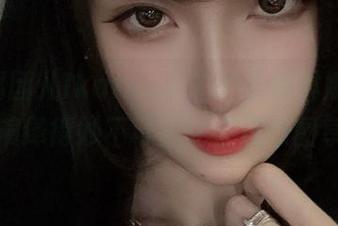 呃，腐团儿Ikaros真的把卡特琳娜-暗夜猫女演绎得妙不可言！在线原图享用中
