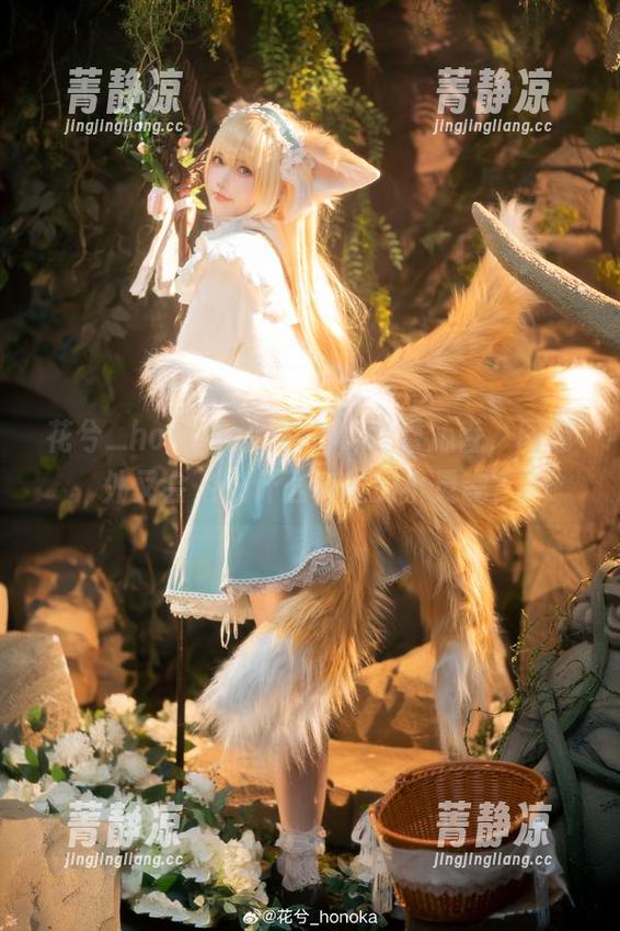 花兮_honoka 花兮_honoka的私拍,冬雪沁香,图包外又会飞来什么有趣的小灵魂?