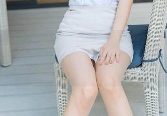 花漾show - 尤妮丝Egg浴缸图集：沉浸在水雾中的尴尬