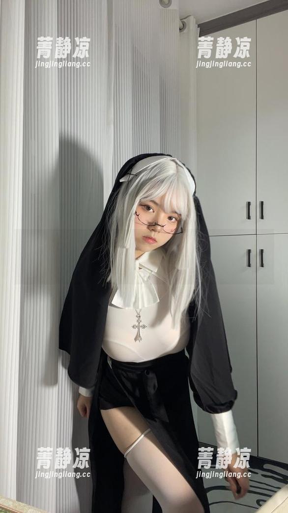 微密圈 - 葱油饼er的全套体操服，下载不下载随你便！