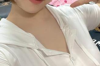 微密圈 - 看吧，葱油饼er的黑白女仆吊带，太值得一看的套图资源