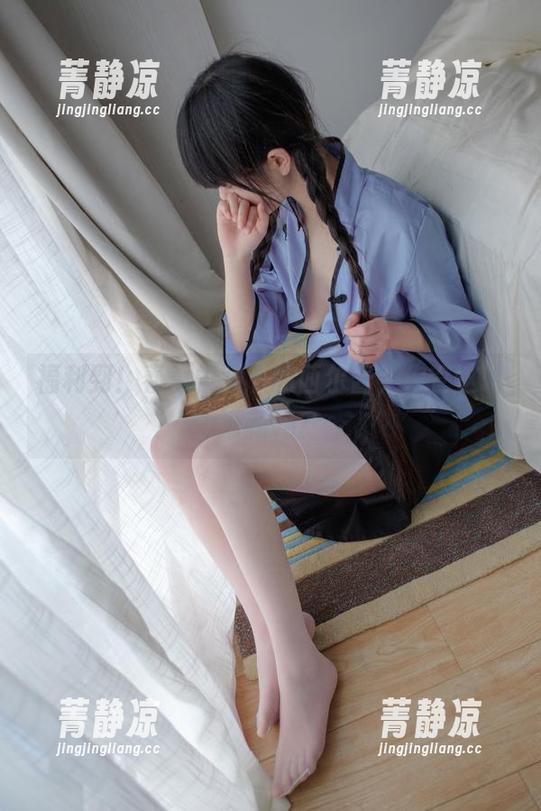 西尔酱 福利到!春季校服下的西尔酱,你管这叫清新吗?