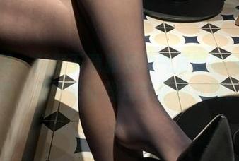 微密圈 - 赶紧下载雅雅的气质呀的可爱图包，或许会让我在梦里跳支舞。