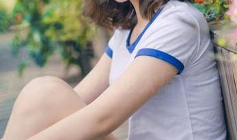 青豆客 - 高清双马尾合集：朱赢Molly像个精灵，发型也太撩了吧！