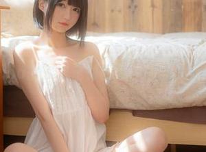 魔物喵nigisa的沙滩定制图集——当少女与海浪共舞